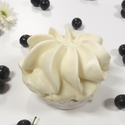 Пирожное "Корзиночка с черной смородиной в белой глазури" "Excess Free" 50 г